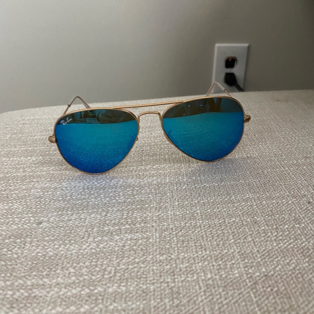 Rayban Aviator sunglasses blue lense gold frame